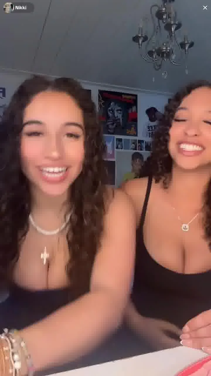 tiktok live n1kk1 yappin tits main image