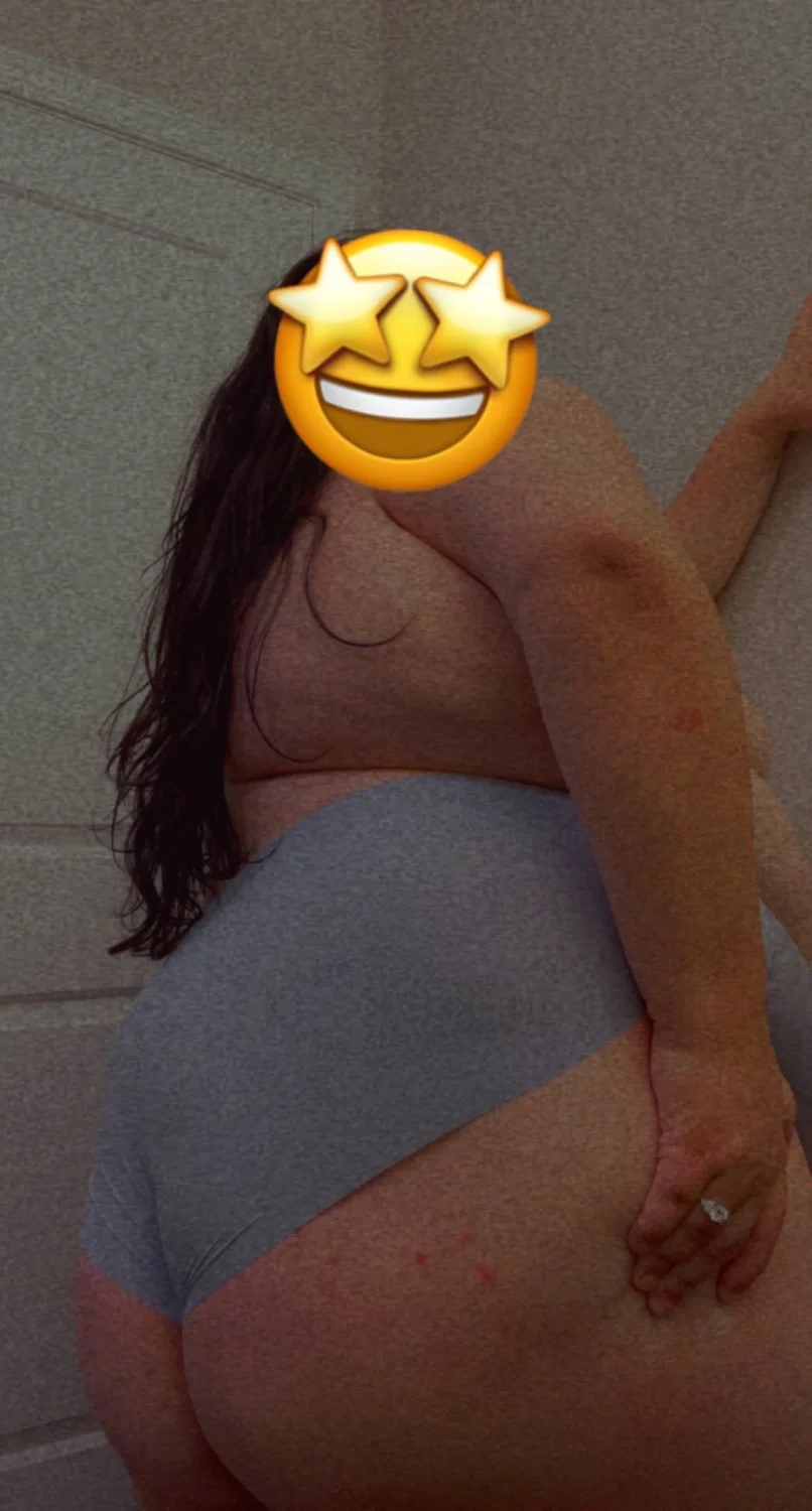 Married slut for use! Rate? Wwyd? Beta cuckold love showing her off to real men main image