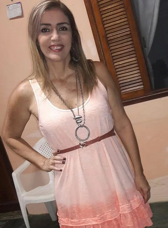 Enviou fotos para o funcionário do marido image 9