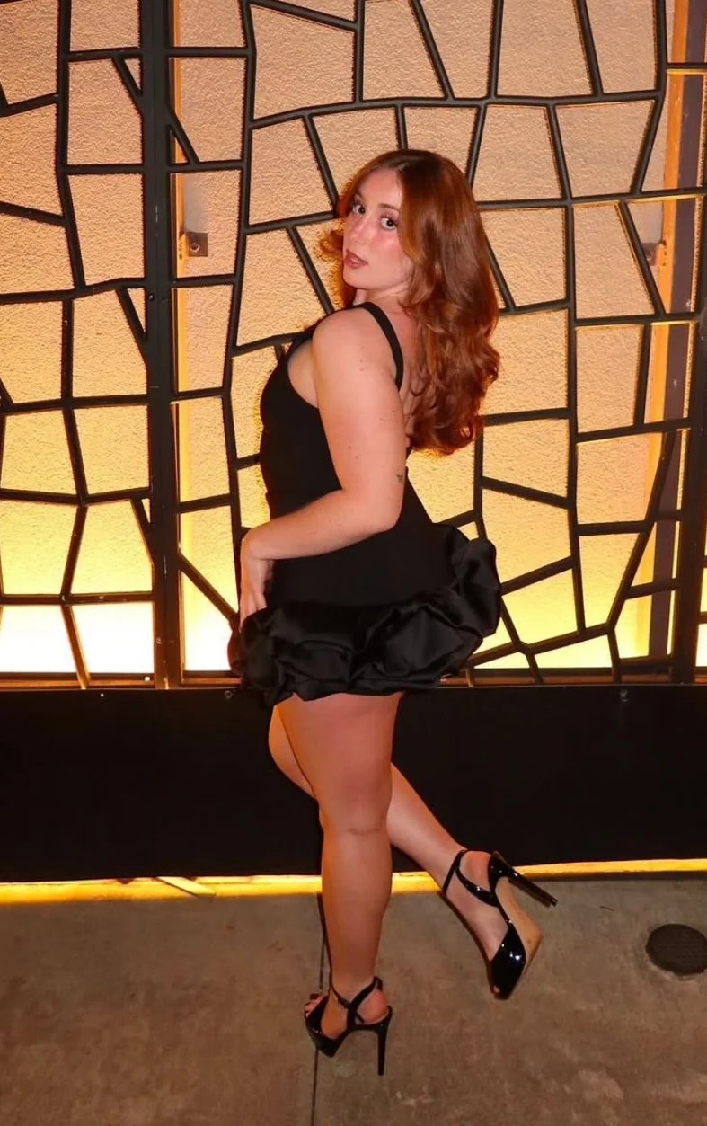 Jessica from texas loves showing off her big ass image 12
