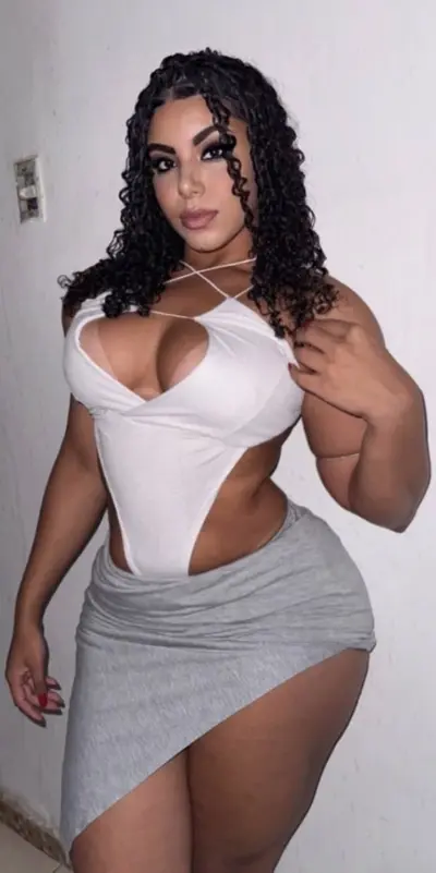 Delícia de morena 🤩 cover image