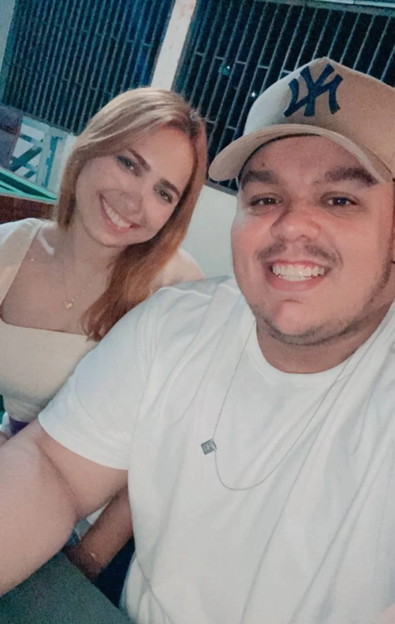Casal vazado gordinha gostosa boqueteira main image