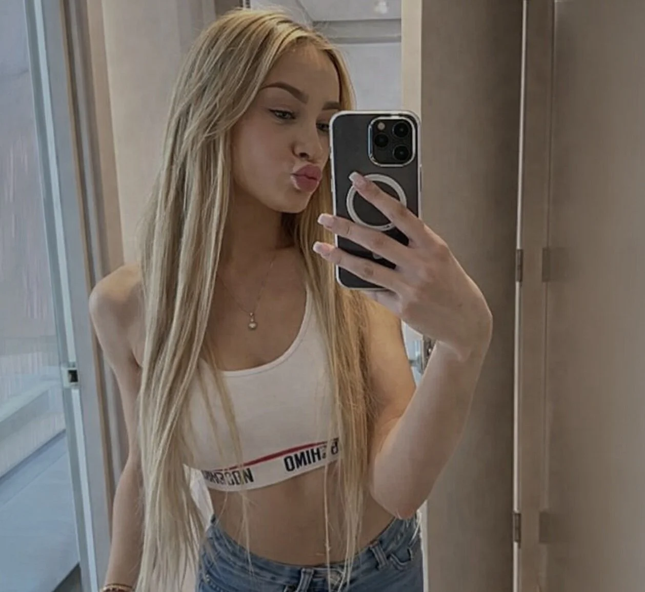 Pretty blonde teen deepthroat blowjob image 2