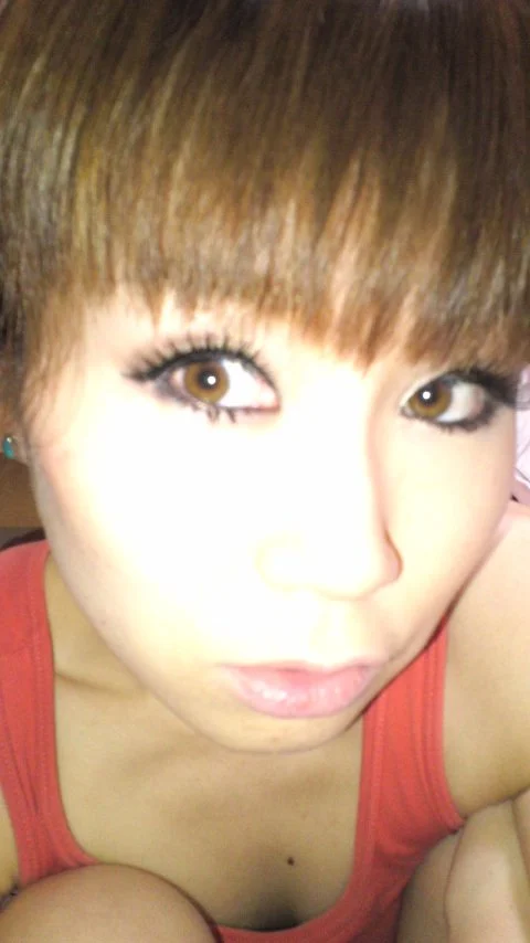 Japanese wife Makiko image 3
