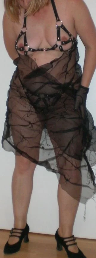 German Slut Wife Kat image 4