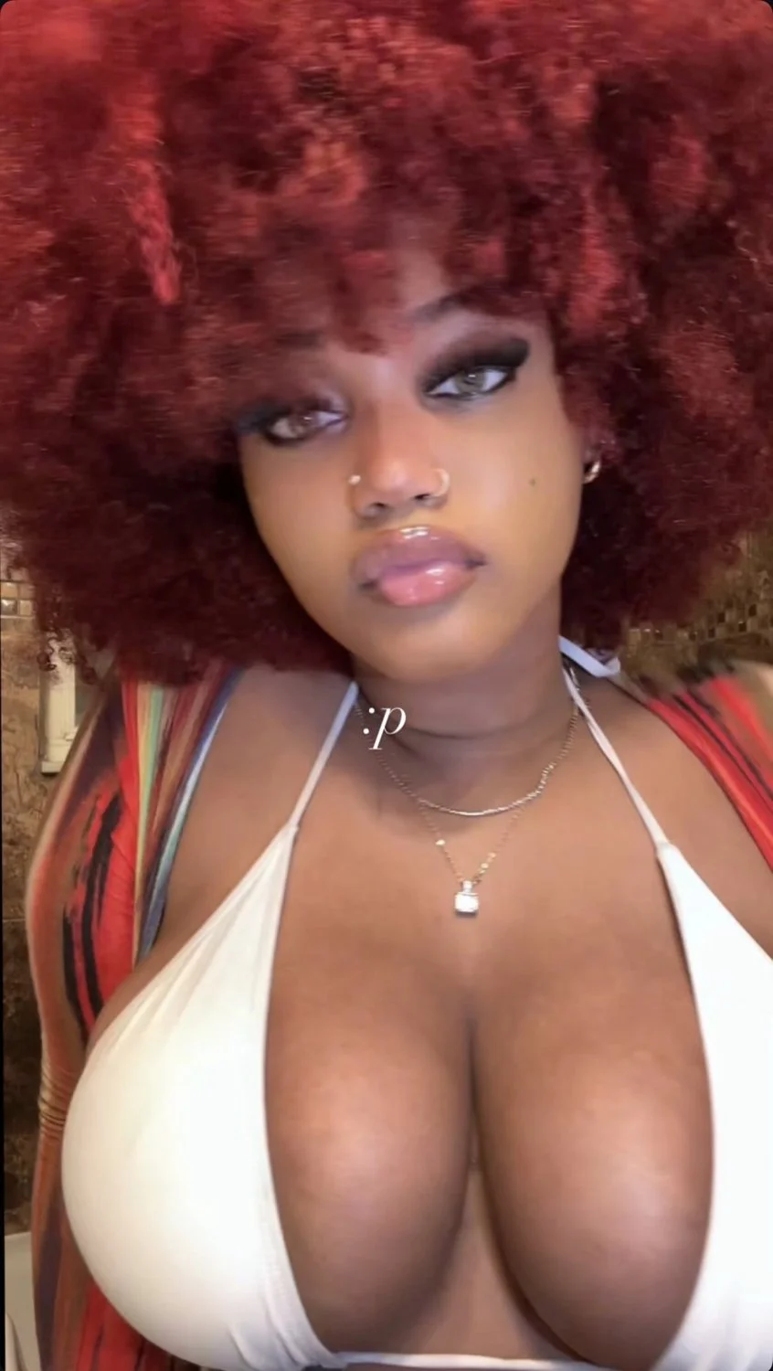 Twitter ebony thot image 2