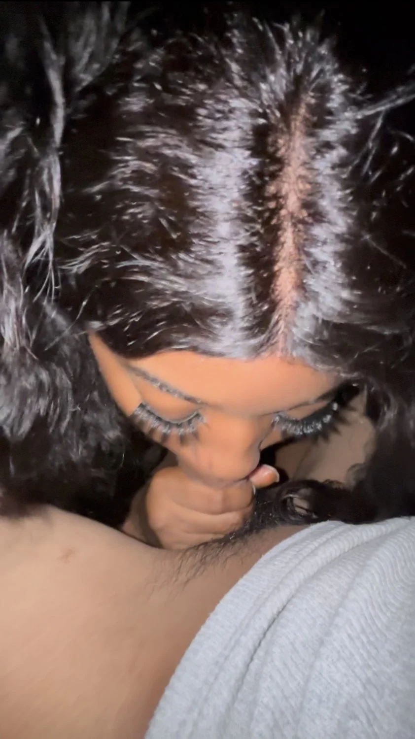 Big tit SEXY ebony LEAKED image 2