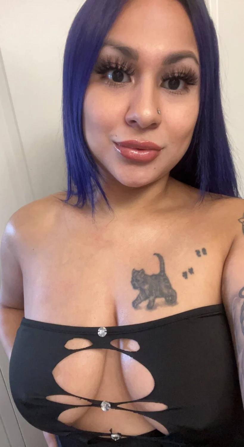 Another sexy Latina 🐅 image 2