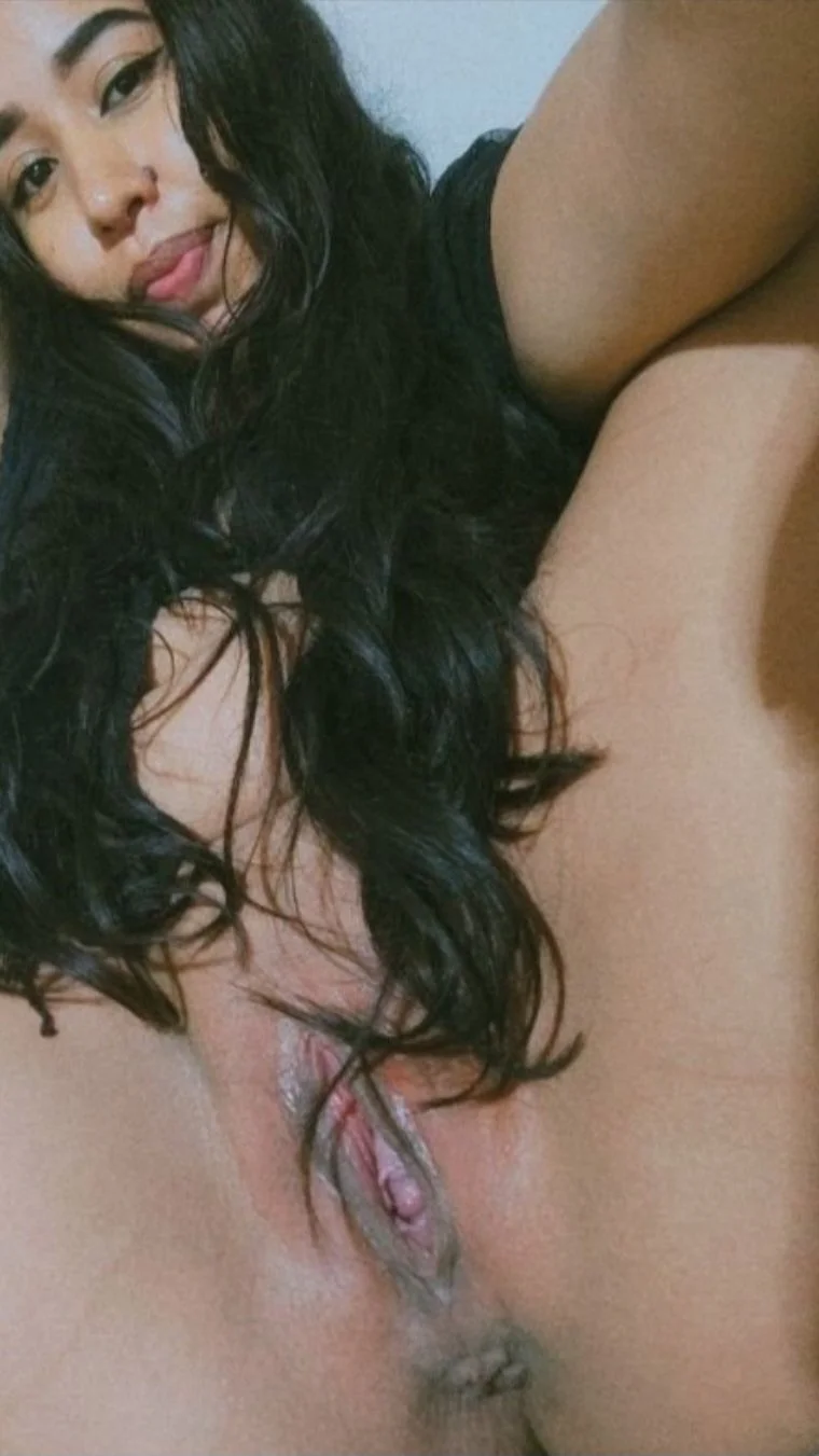 Latina whore 🥵 image 12