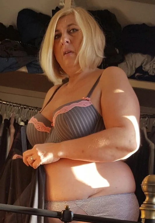 BBW Blonde Mature Wife Stroking and Fucking image 2
