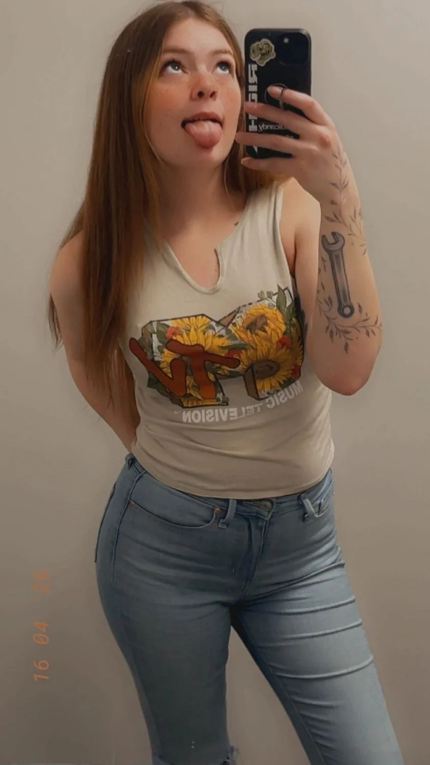 Pawg Webslut GF Alyssa Ontario image 8