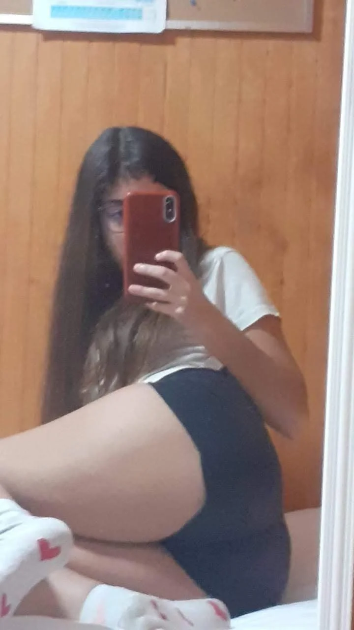 Que ricas tetas tiene la puta háganle tribut y pásenlo main image