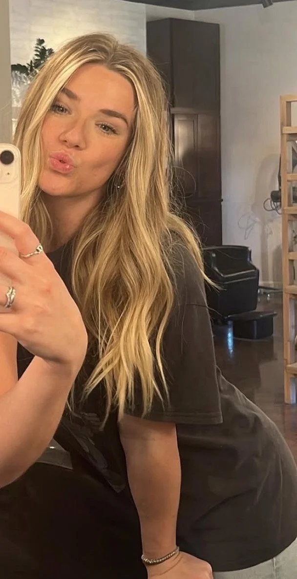 Beautiful Blonde Babe image 2