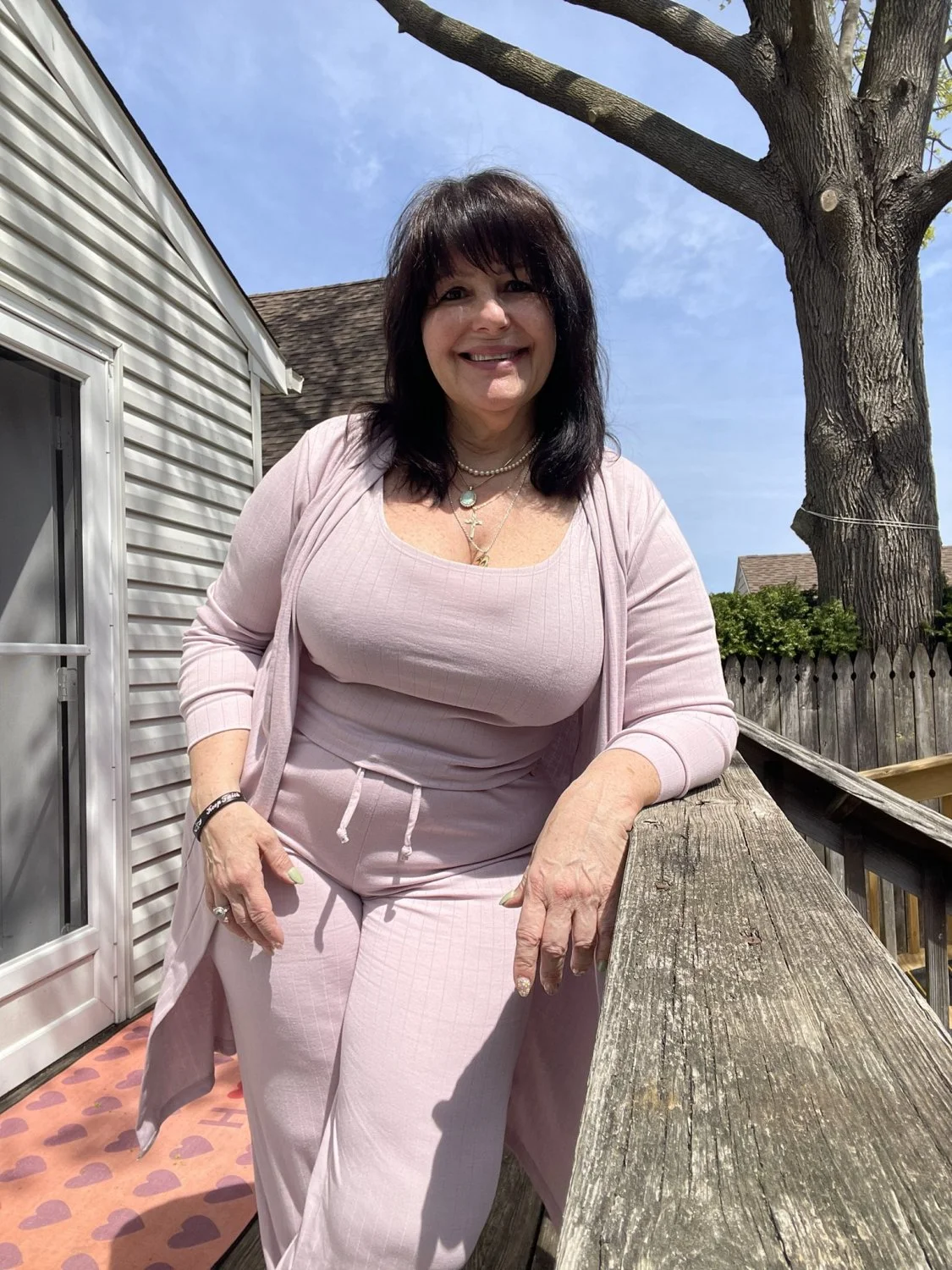 BronxG@l62 Gilf Hot Coroa Lou!se Americana image 19