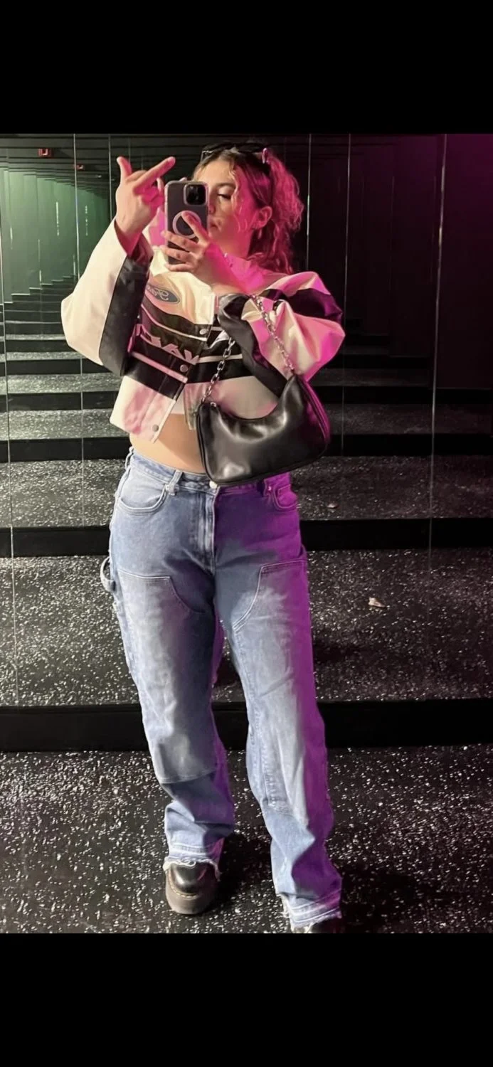 Big booty Chicago Slut Dayana image 4
