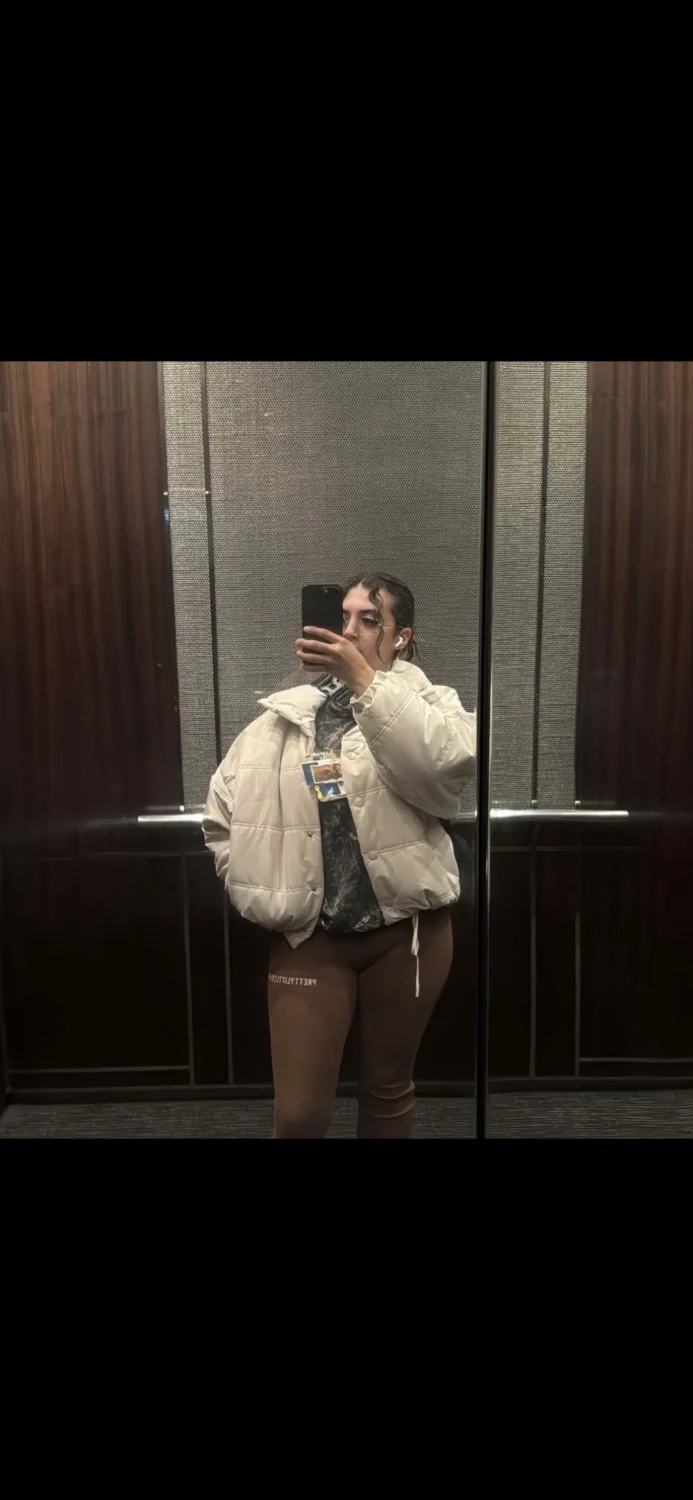 Big booty Chicago Slut Dayana image 5