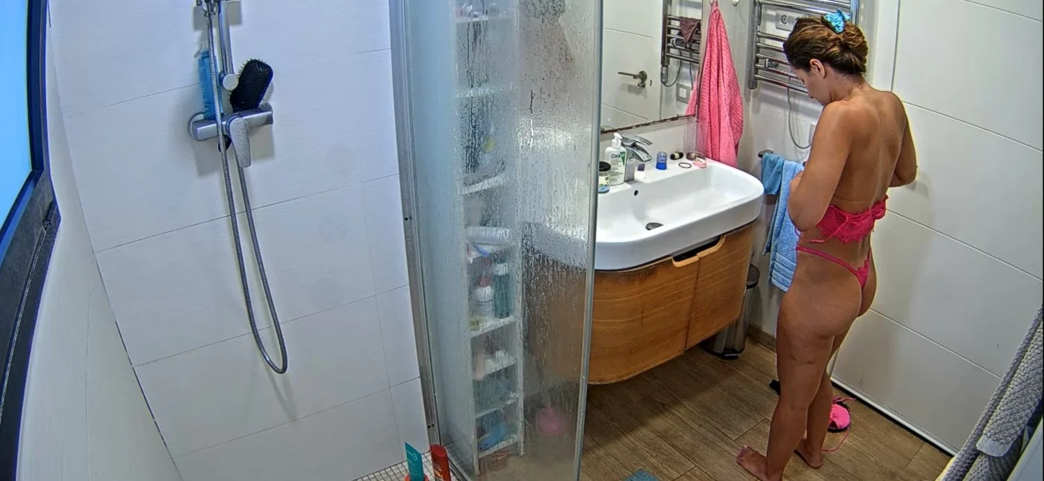 Hot girl in the shower image 3