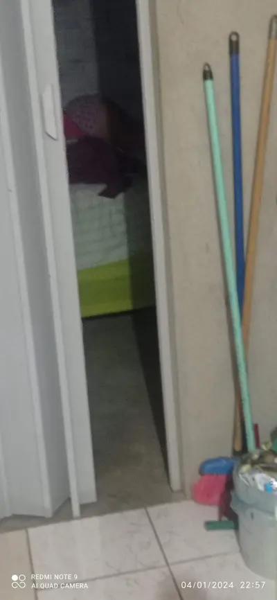 Foto real da minha tia dormindo aqui casa consegui tira essa foto dela dormindo com bundão pra cima cover image