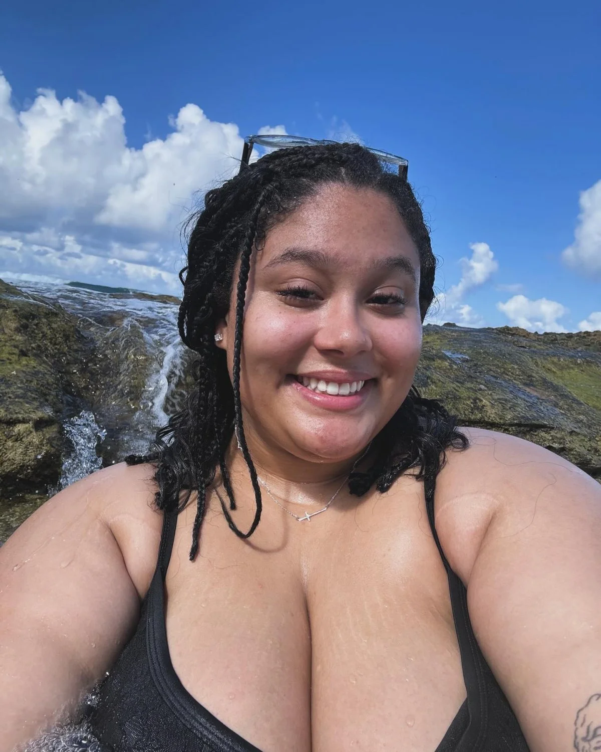 Hot big busty tits image 1