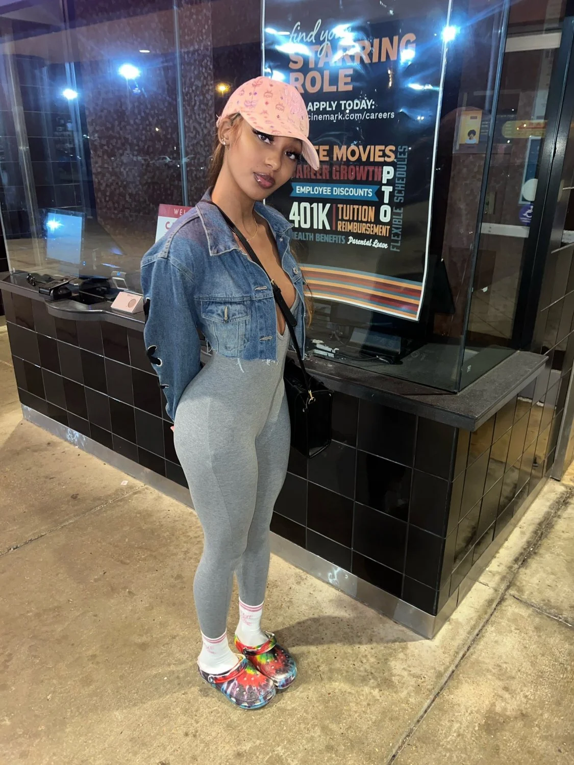 Sexy hot Ebony with phat pussy print 🥵🍑🔥 image 35