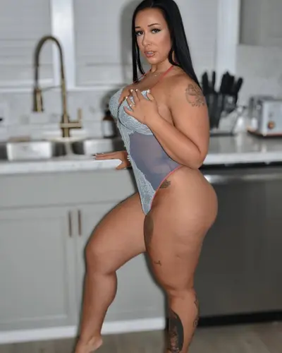 Kdrēēmz Morena Perfeita 6 cover image