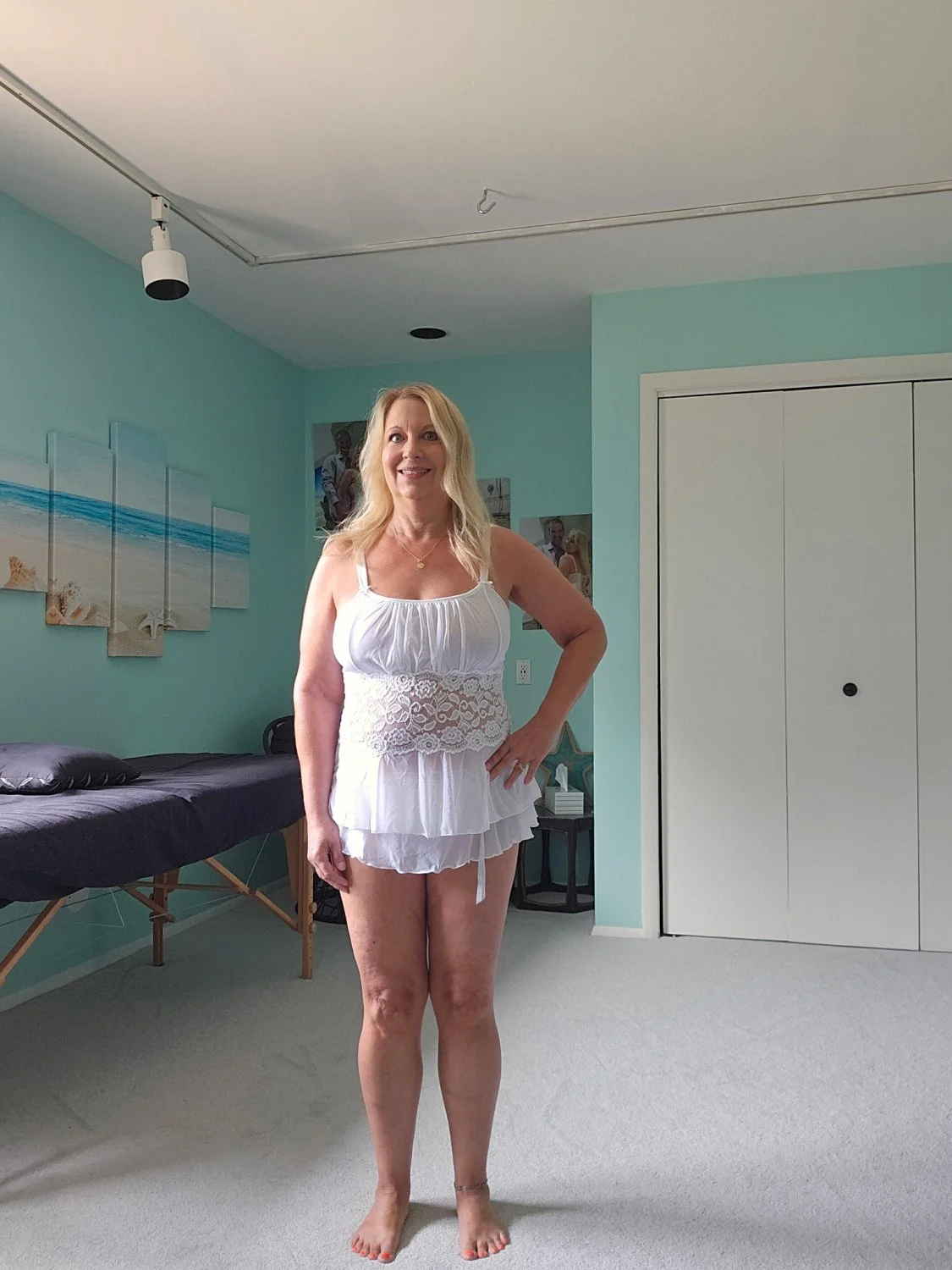 Married Slut image 4