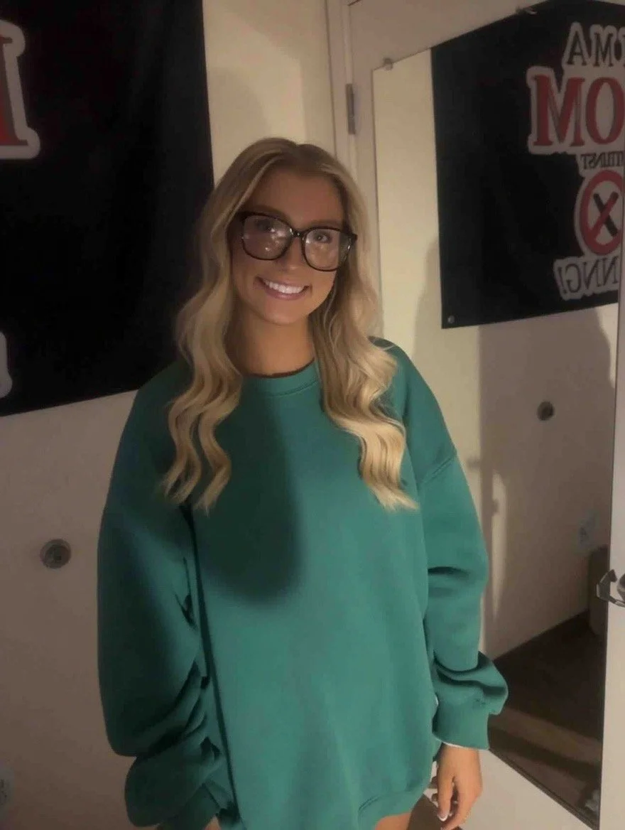 Snowbunny slut wants to get blacked by a big bbc image 9