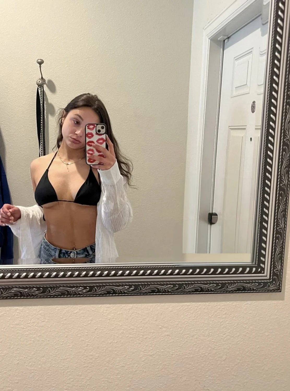 Thick college slut Bella image 29