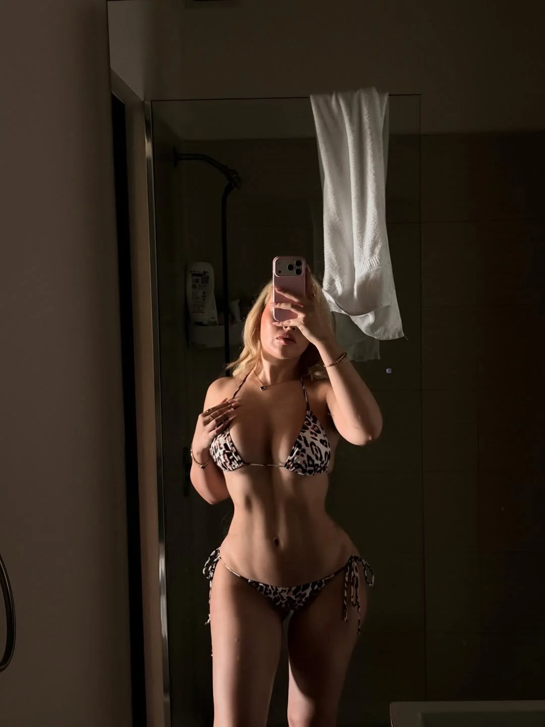 Cassie🇺🇲 image 3
