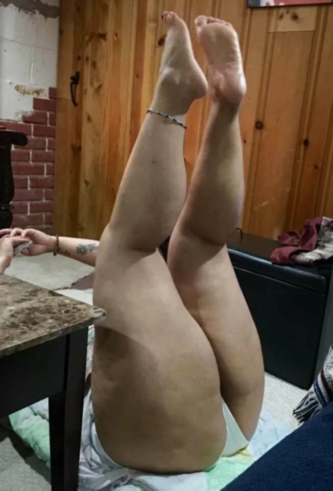 Latina Milf image 11