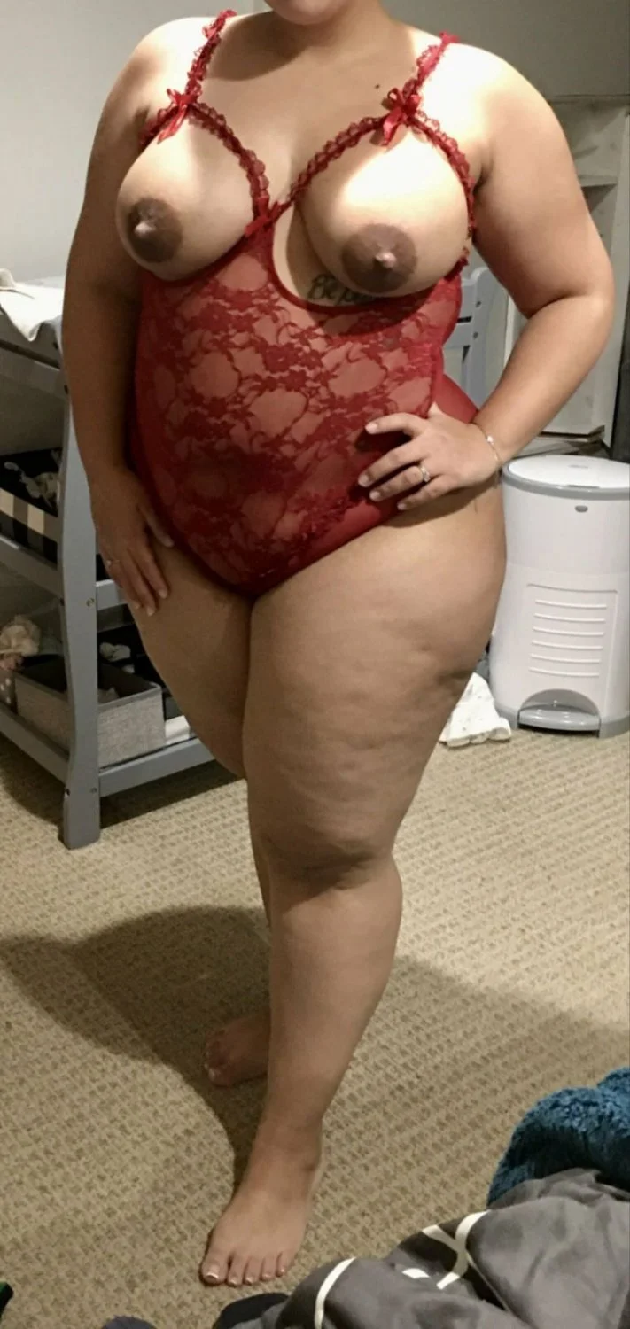 Latina Milf image 13