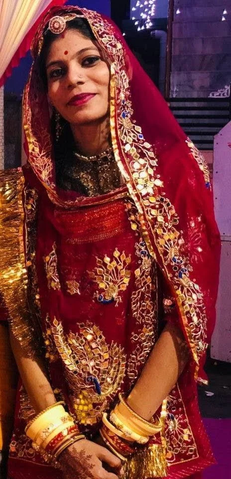 Cuckson's Indian mom image 7