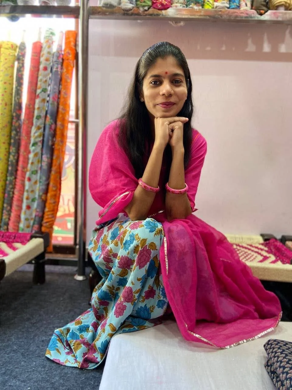 Cuckson's Indian mom image 9
