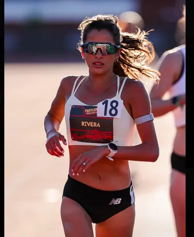 cute runner accidental cameltoe in yt vid cover image