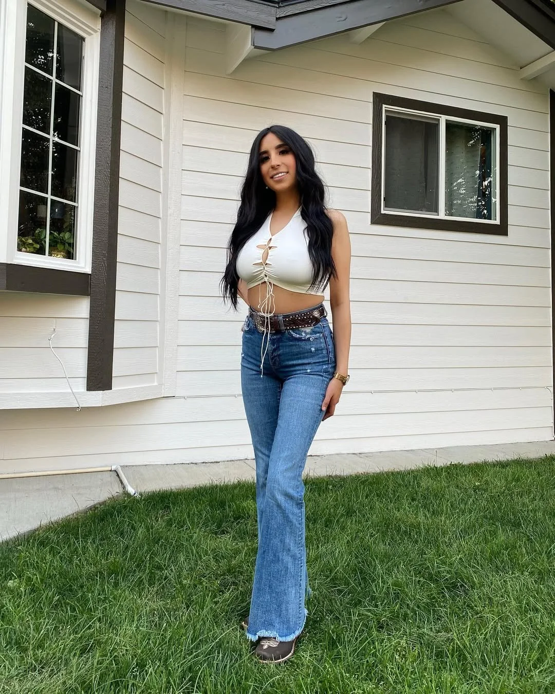 SC - Yakima's Sexiest Big Titty Latina Part 1 image 19