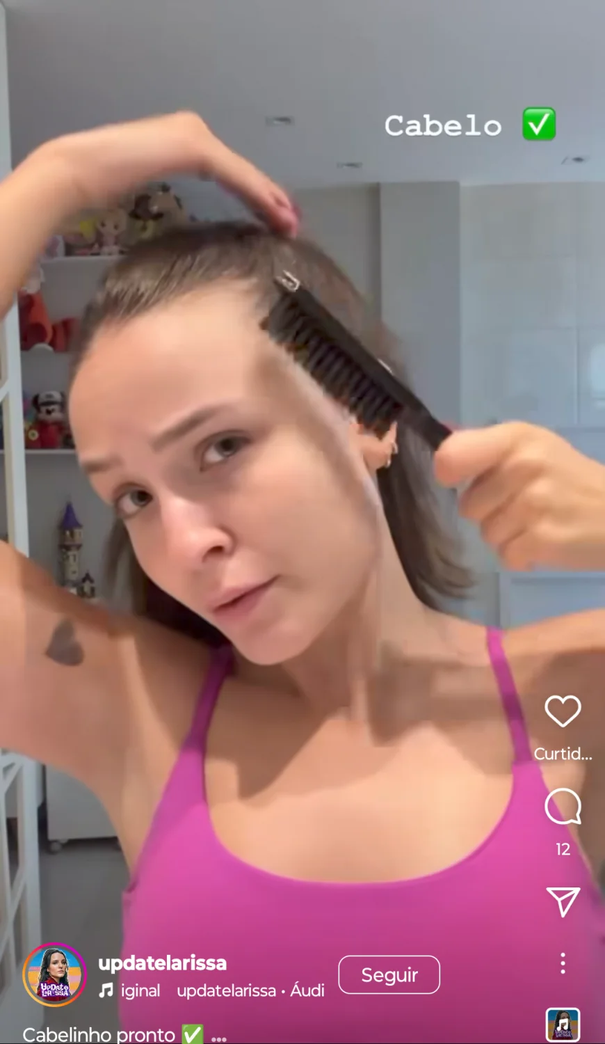Axilas Larissa Manoela image 3