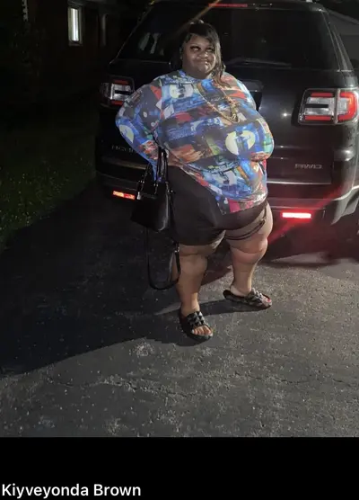 Ebony SSBBW 🖤 cover image