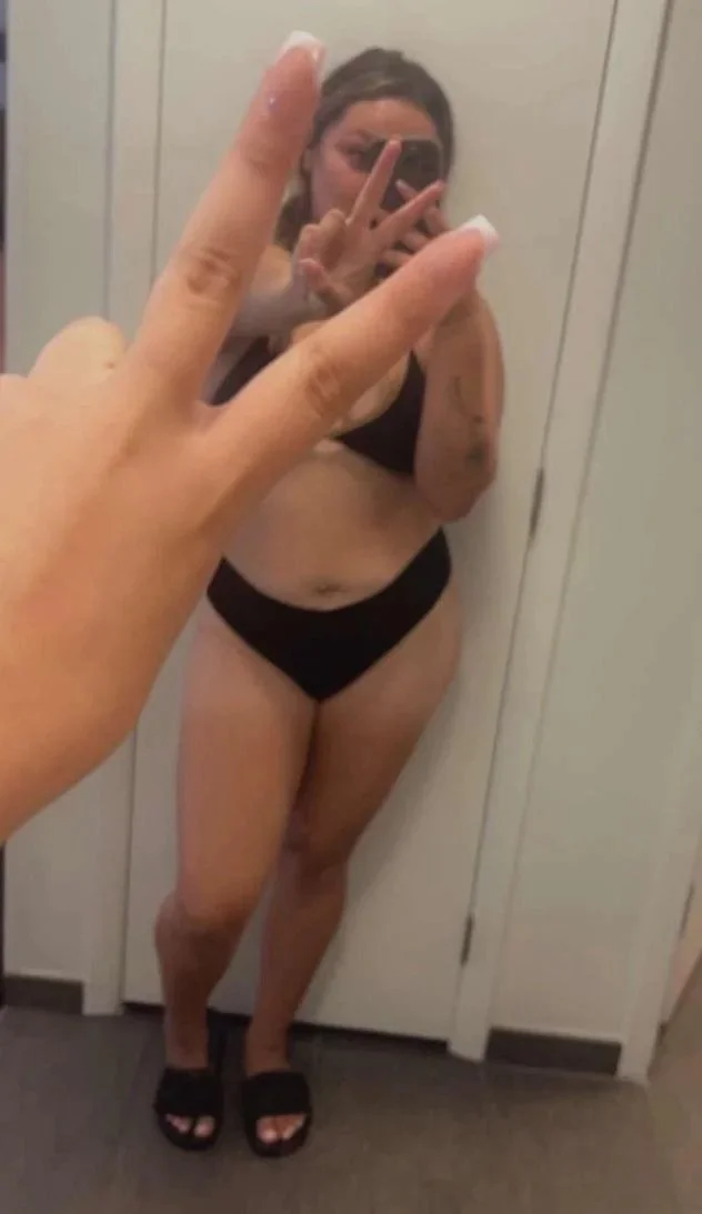 latina-hotwife-bbc-lover-v0-6j2o7qx86o6h1 image 3