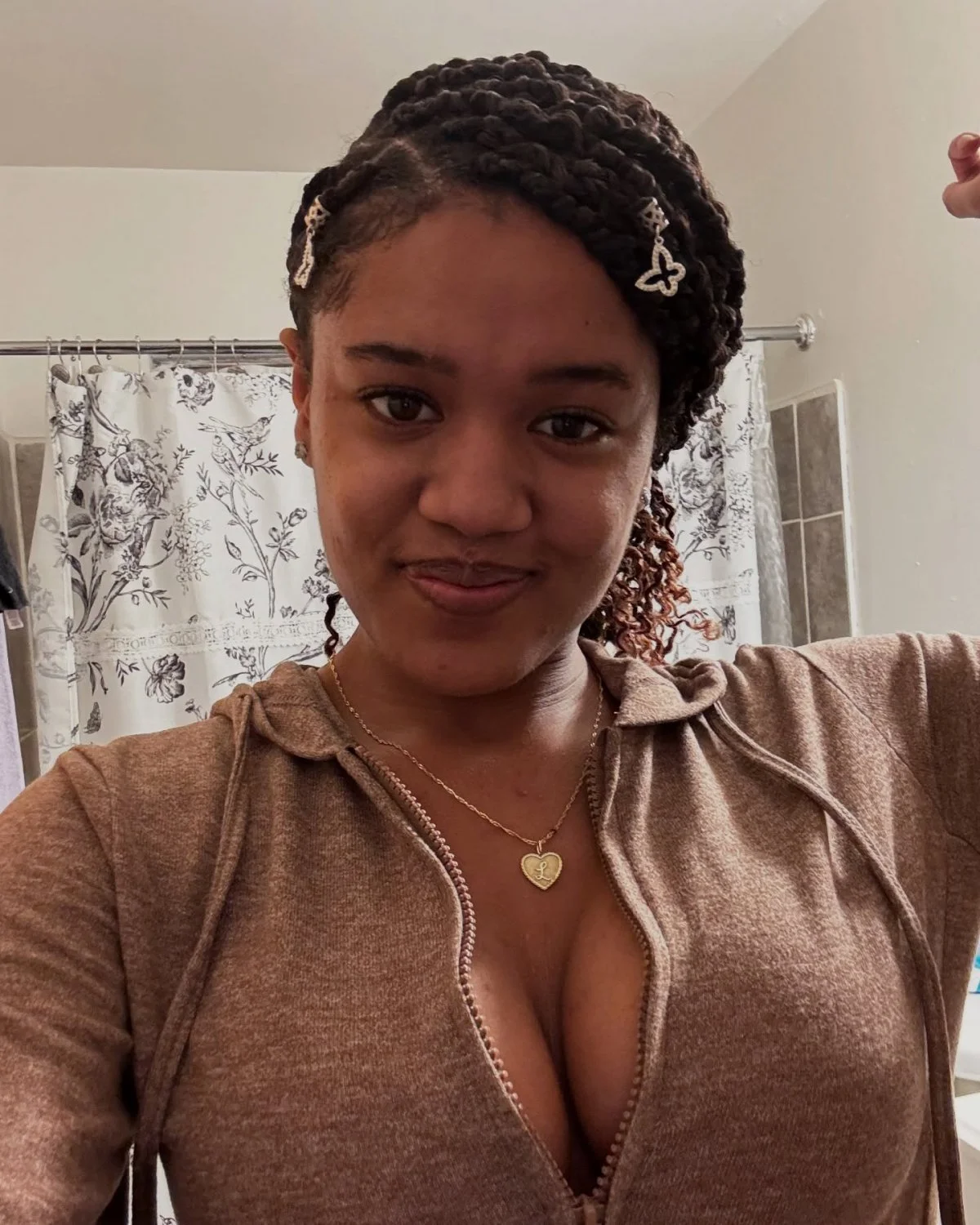 Lamia Washington image 14