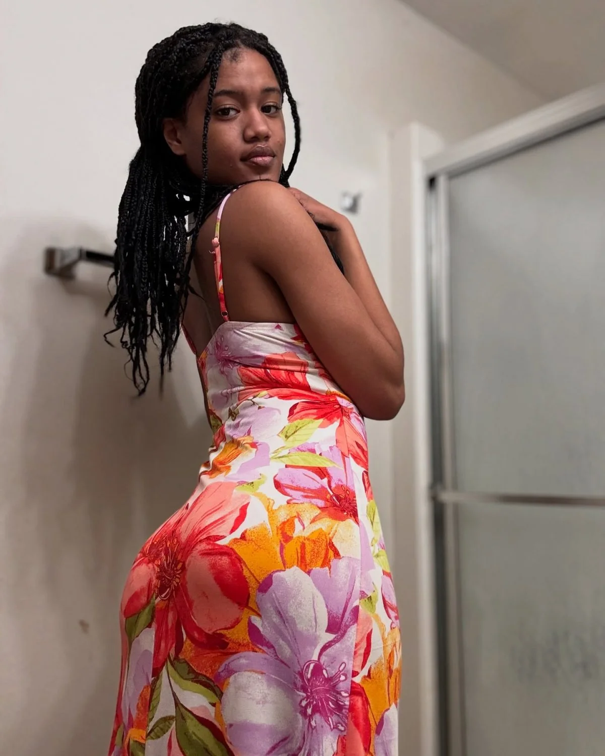 Lamia Washington image 6