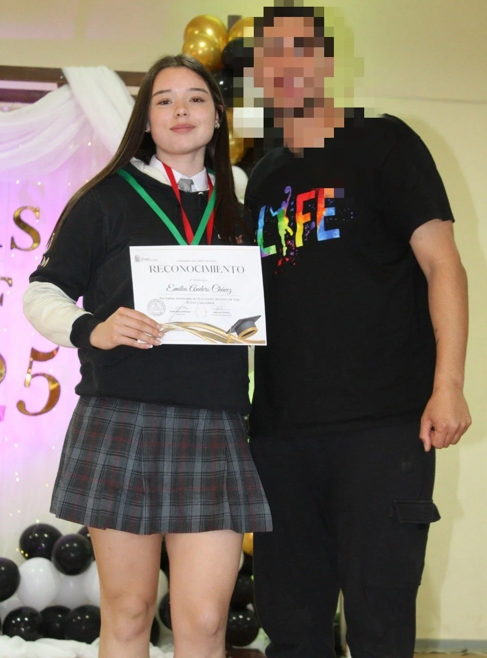 Colegialas nos muestran sus bellos cuerpos image 3