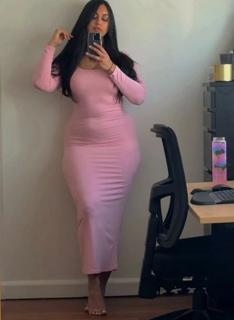 Italian thick Mom image 12