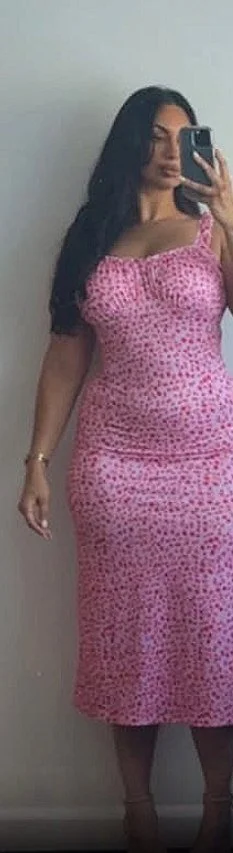Italian thick Mom image 9