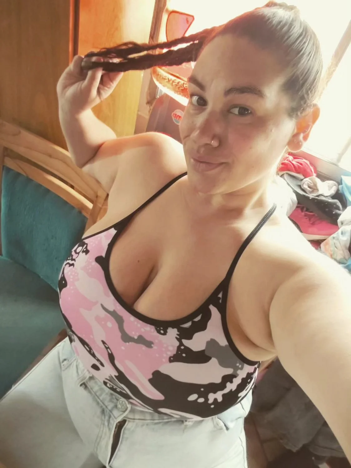 Anto Dominguez hermosa gordita expuesta image 4
