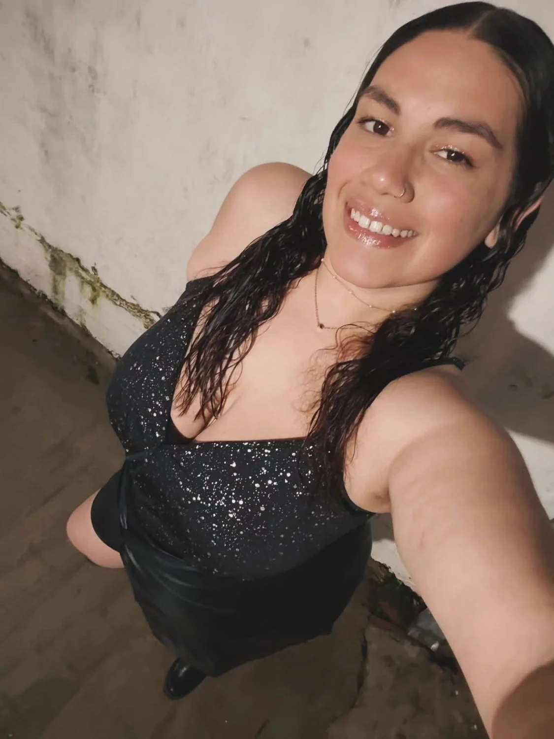Anto Dominguez hermosa gordita expuesta image 9