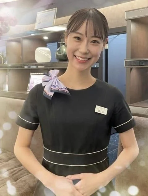 🔚Japanese　OL　販売営業　パチ屋　制服で抜く　好みの女性で抜いてください　ソフトエロ　一発やりたい image 2