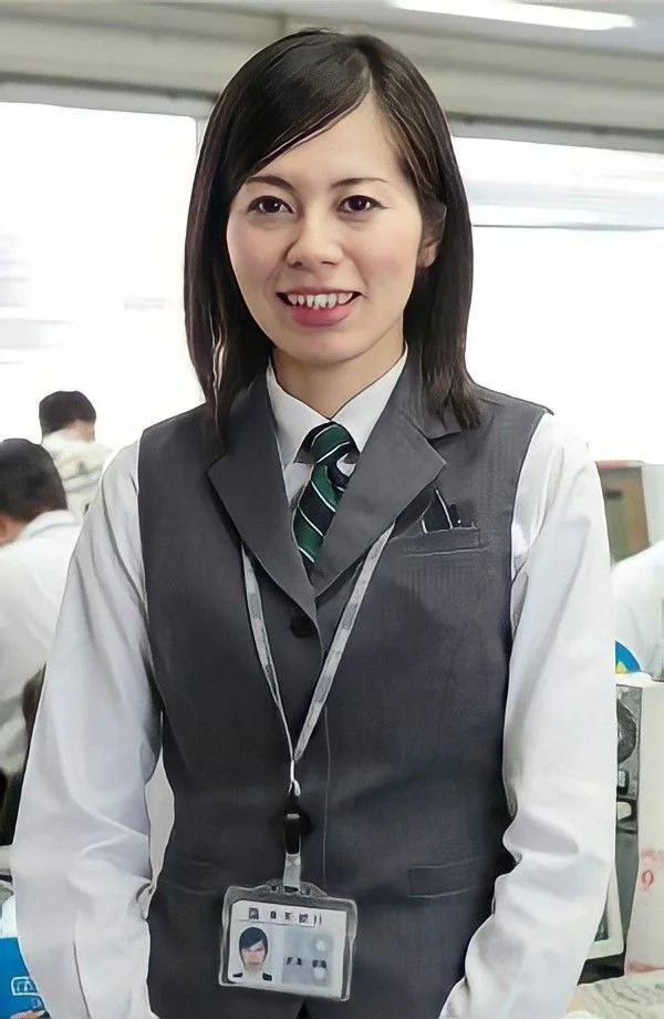 🔚Japanese　OL　販売営業　パチ屋　制服で抜く　好みの女性で抜いてください　ソフトエロ　一発やりたい image 20