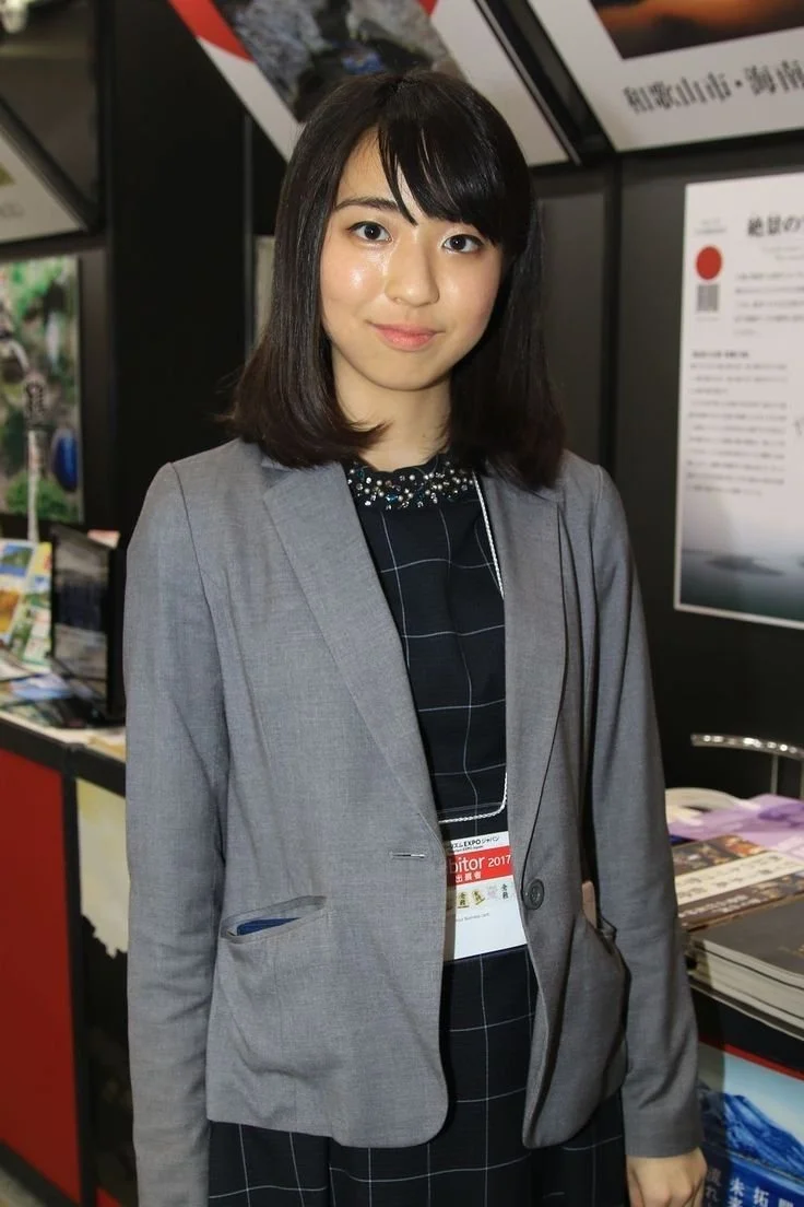 🔚Japanese　OL　販売営業　パチ屋　制服で抜く　好みの女性で抜いてください　ソフトエロ　一発やりたい image 45