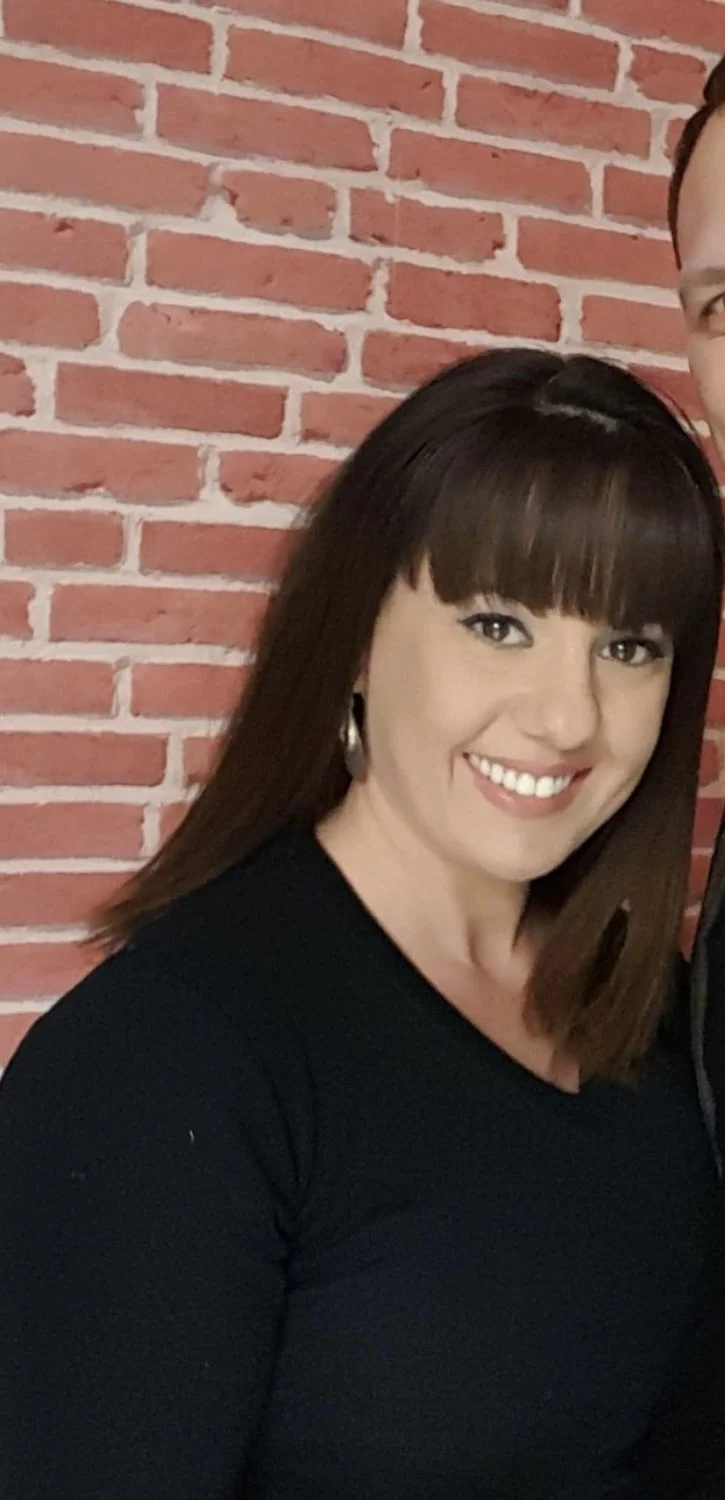 Military wife Jacquelyn blushes as she shows off her awesome tits for a crappy shirt in public image 16