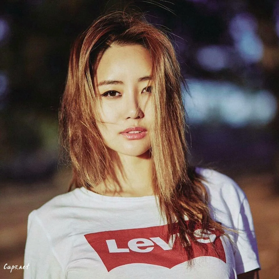 Jung Yeong Hyeon (정영현) aka Serena Jung leaked nude image 14